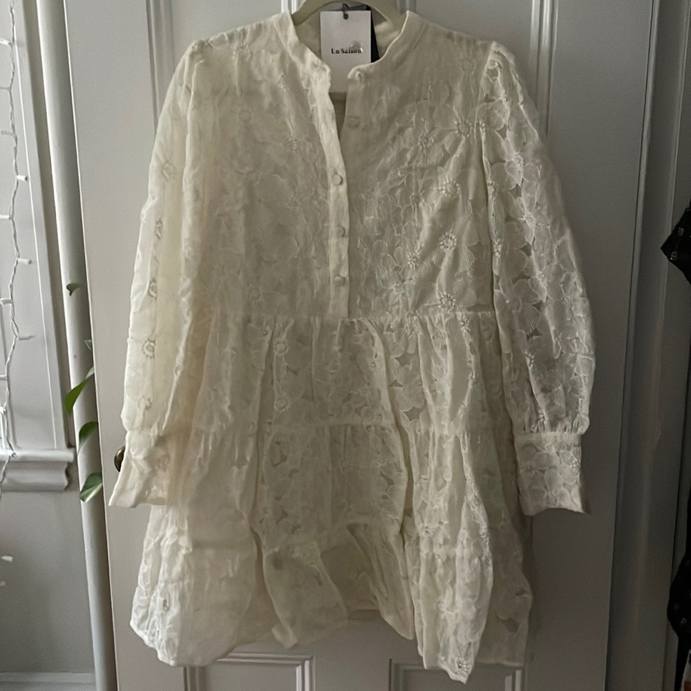 NWT En Saison Agathe white floral mini dress